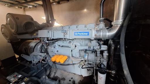 عکس گروه دیزل ژنراتور آرکا فتحی