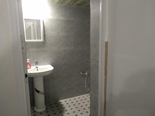 عکس کلبه چوبی و ویلای آرمان