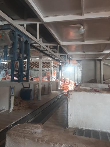 عکس کارخانه برنجکوبی تقی خوشحال