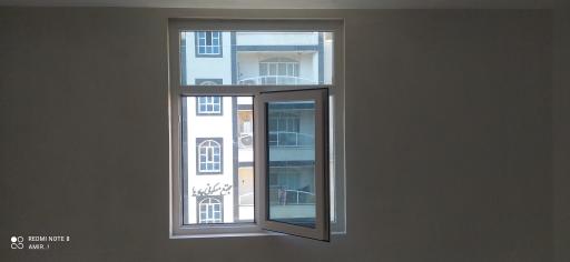 عکس درب و پنجره دوجداره یو پی وی سی