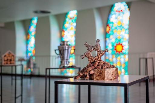 عکس کتابخانه حسینیه ارشاد