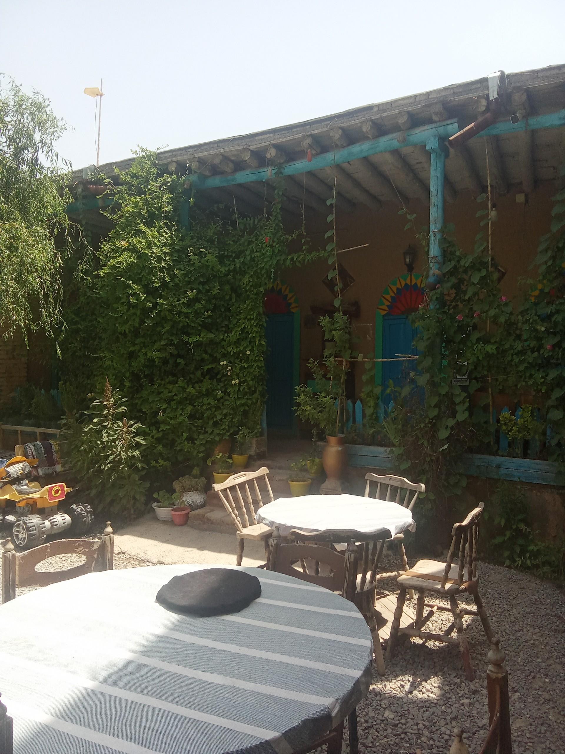 عکس اقامتگاه بومگردی عمارت کوروش بزرگ