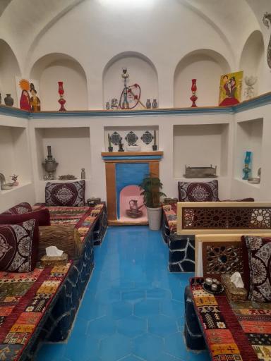 عکس رستوران سنتی کاج