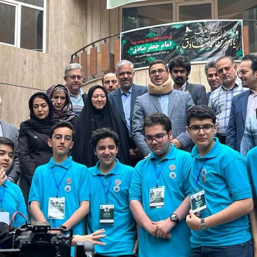 عکس دبیرستان استعداد های درخشان دوره اول علامه حلی 3