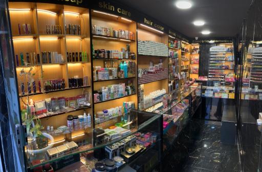 عکس لوازم آرایشی سام