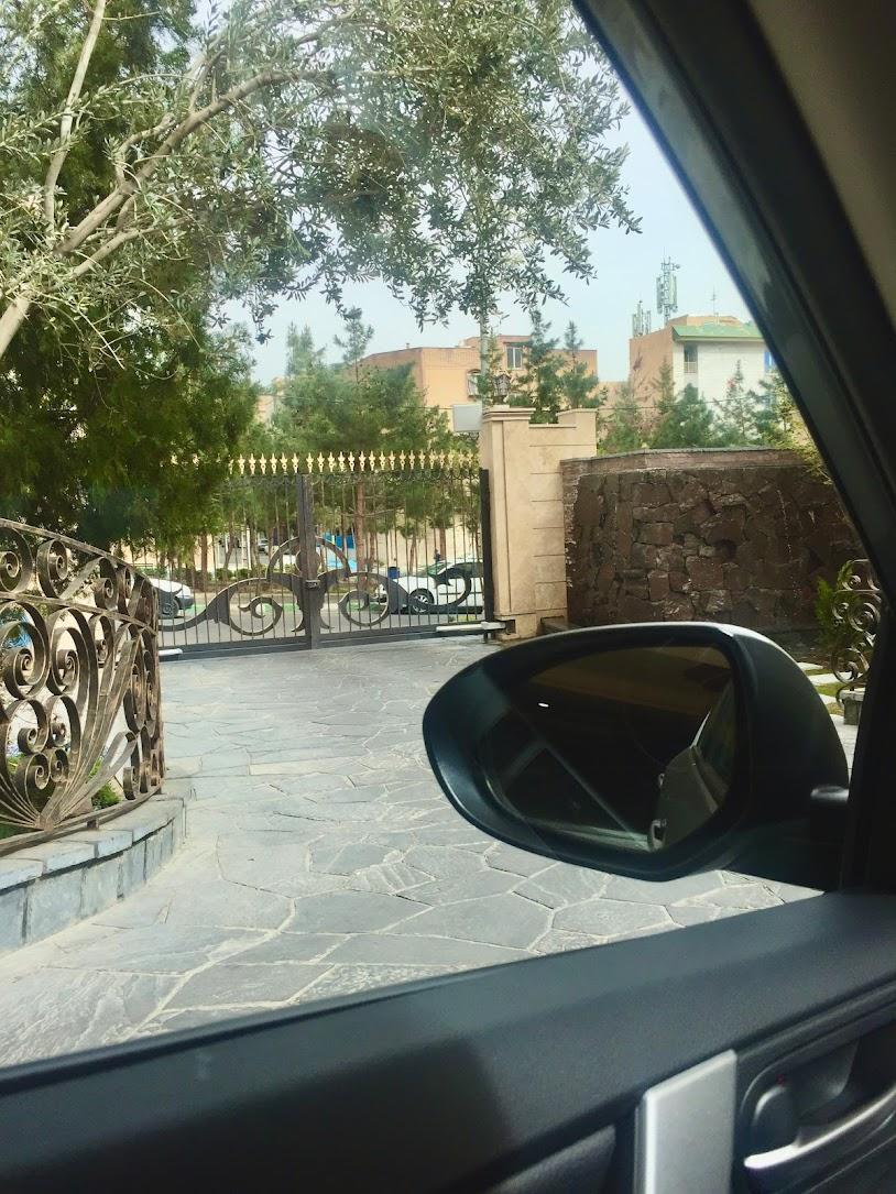 عکس مجتمع مسکونی کلاسیک رویال