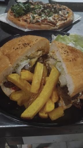 عکس پیتزا رومانو