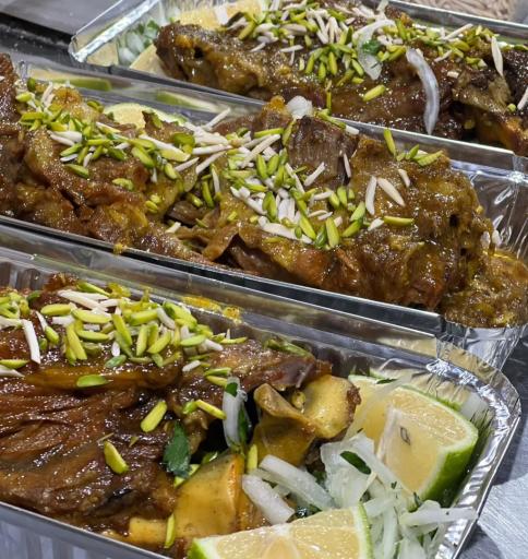عکس غذا بیرون بر شاهدیه