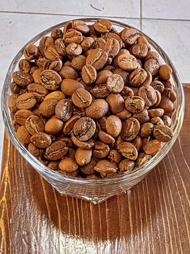 عکس آبمیوه تلخ و شیرین