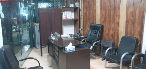 عکس مشاوراملاک ایفل