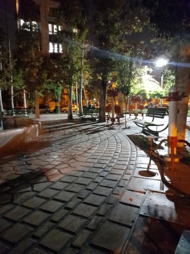 عکس میدان 17