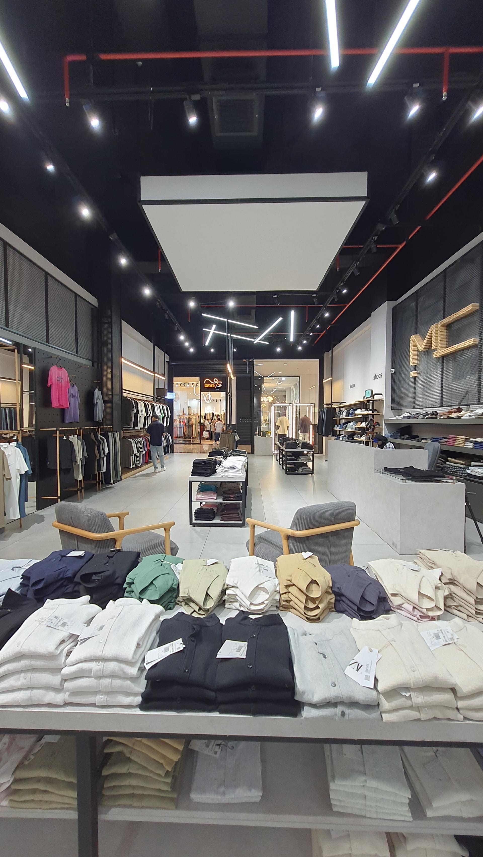 عکس فروشگاه MC