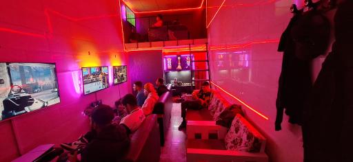 عکس گیم سنتر پولاریس