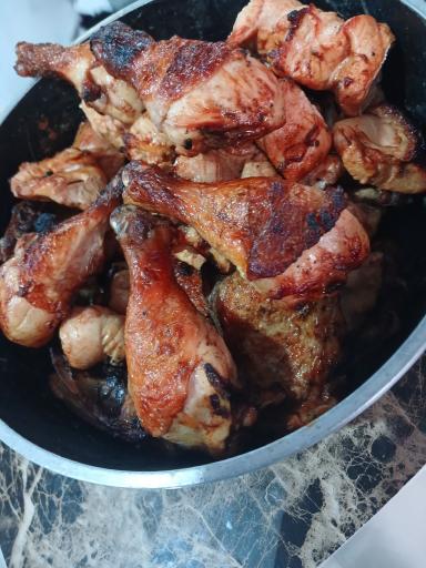 عکس کترینگ و غذای بیرون بر رضائی (ریحان سبز)