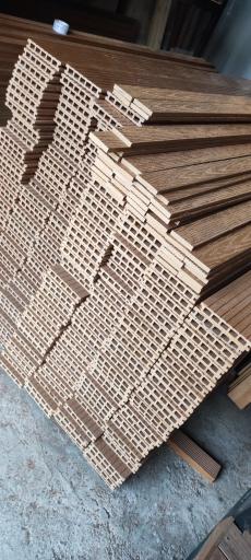 چوب پلاست کاراوود