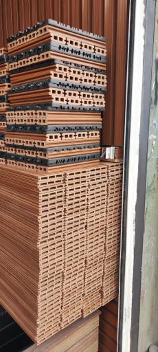 عکس چوب پلاست کاراوود