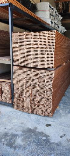 عکس چوب پلاست کاراوود