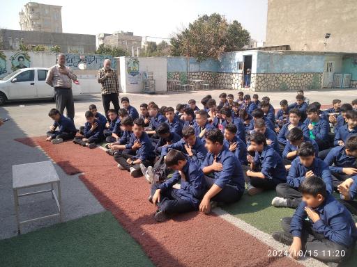 عکس دبیرستان پسرانه غیر دولتی نسل ماندگار