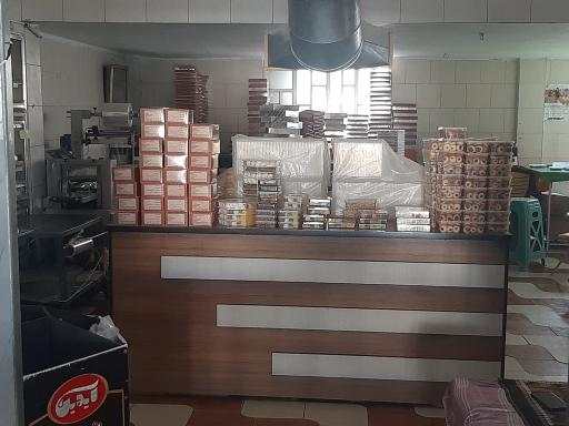 عکس شیرینی باغشاهی شعبه میبد