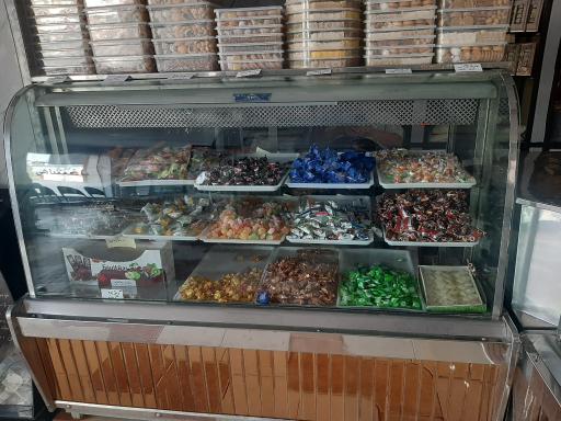 عکس شیرینی باغشاهی شعبه میبد