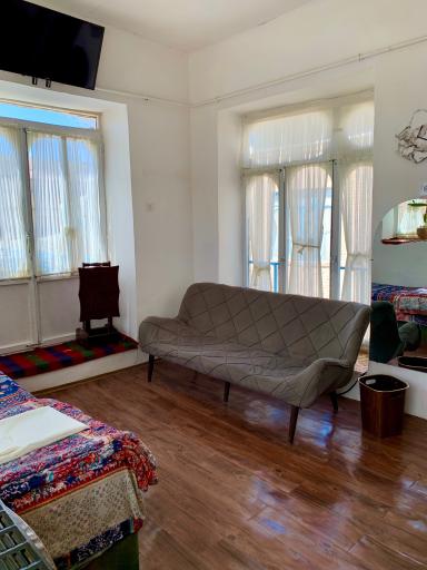 عکس هتل سنتی ریوار