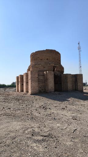 عکس گنبد سرخ