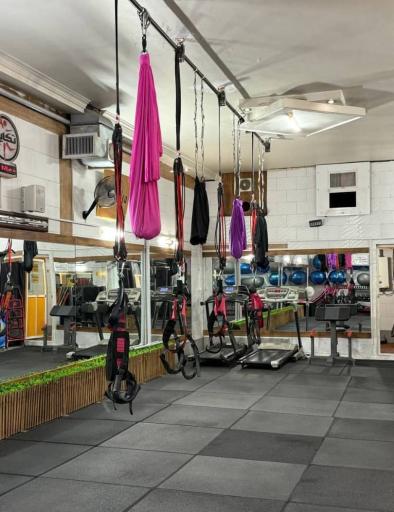 عکس باشگاه ورزشی ویژه بانوان تکاپو