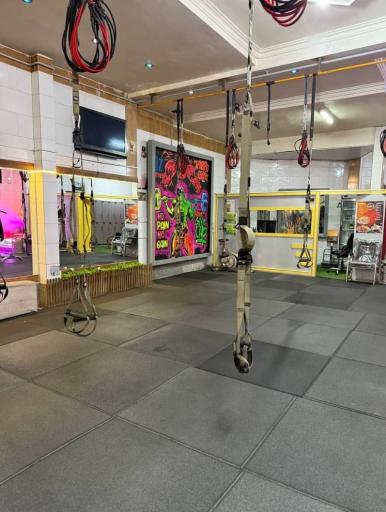 عکس باشگاه ورزشی ویژه بانوان تکاپو