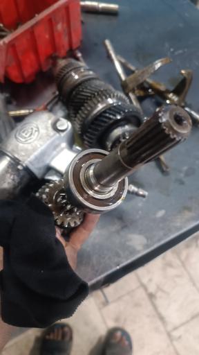 عکس تعمیرگاه حسین غلامی