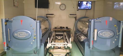 عکس مرکز درمان زخم و اکسیژن هایپرباریک بهار