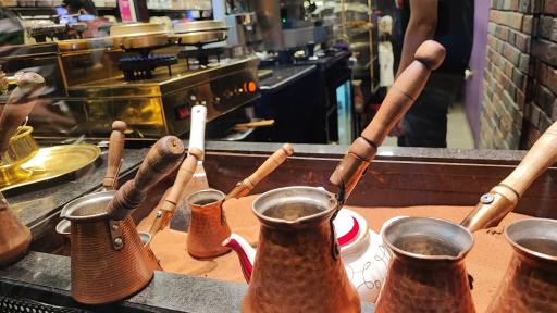 عکس باقلوا لند