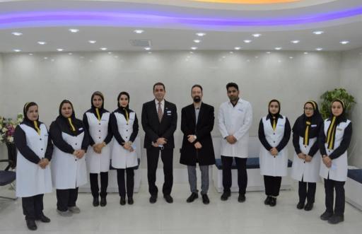 عکس آزمایشگاه امید