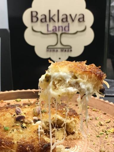 عکس باقلوا لند