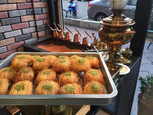 عکس باقلوا لند