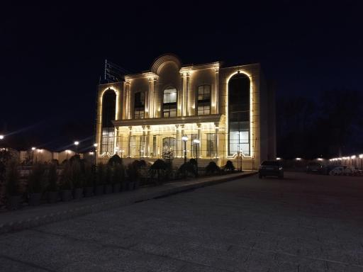 عکس عمارت بلور