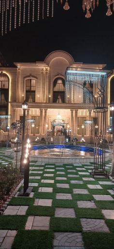 عکس عمارت بلور