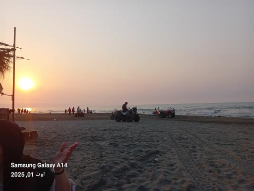 ساحل محمود آباد 