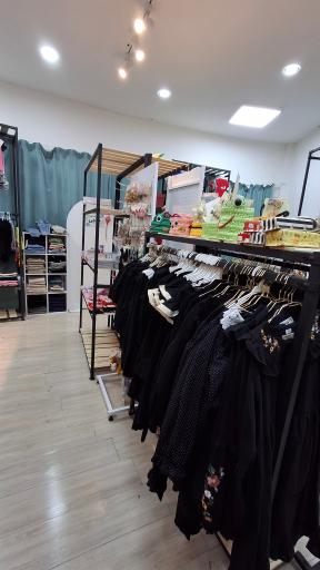 عکس فروشگاه بوچی