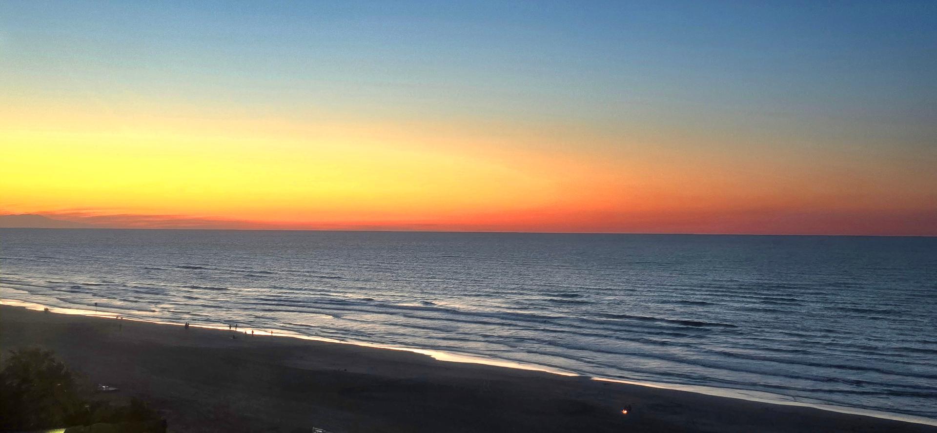 عکس ساحل محمود آباد 