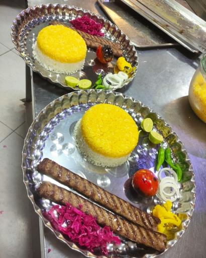 عکس رستوران سنتی اعظم