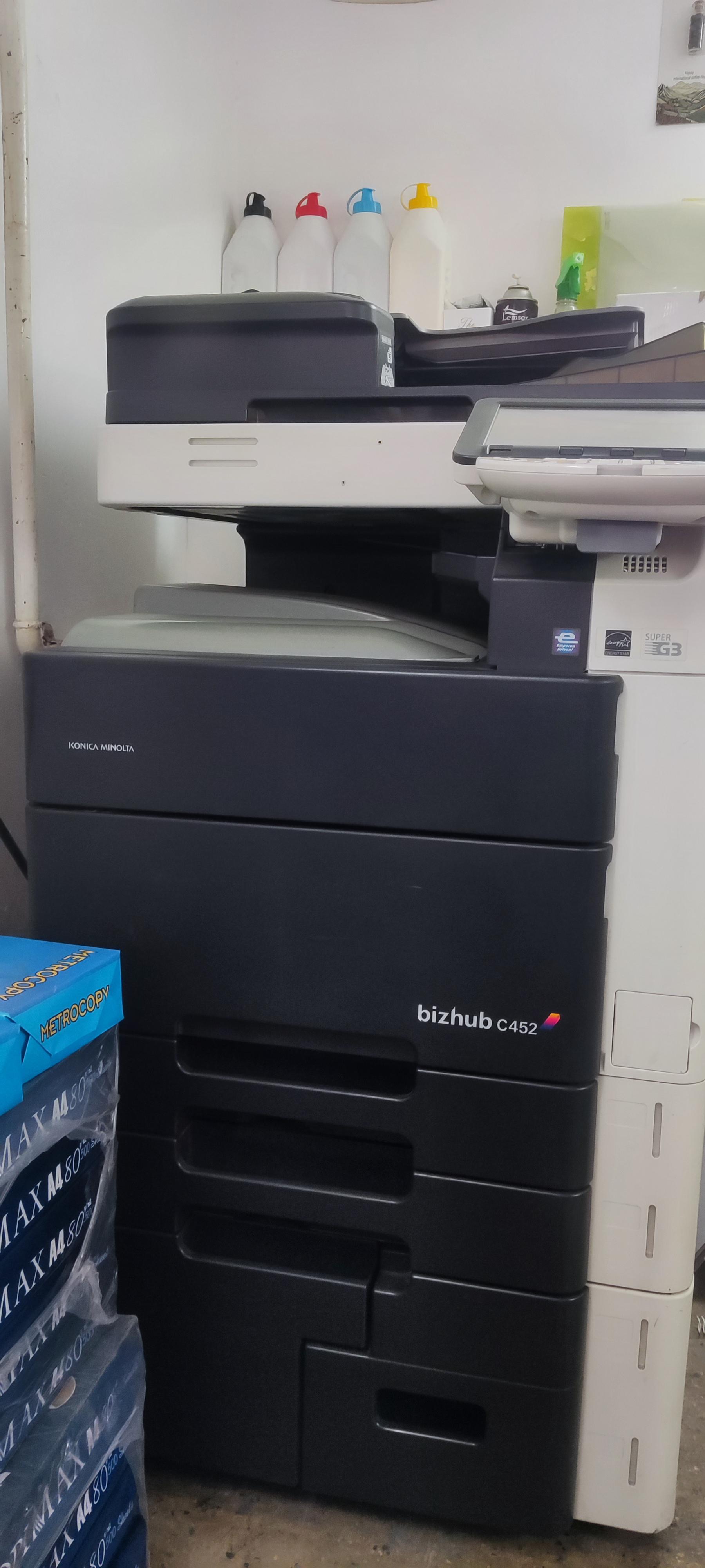 عکس چاپ دیجیتال صداقت