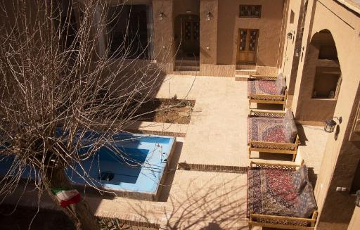 عکس عمارت قاجاریه کدخدا