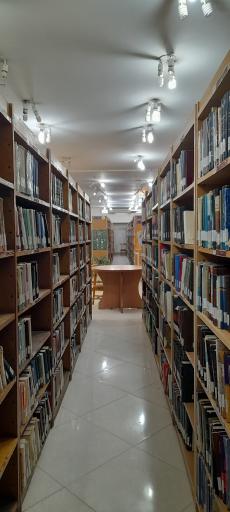 عکس کتابخانه شهید رجایی