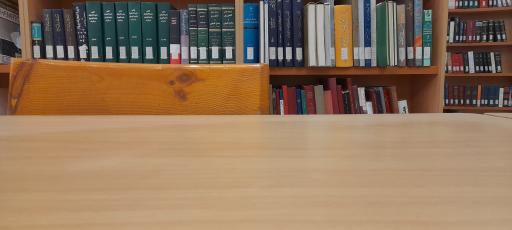 عکس کتابخانه شهید رجایی