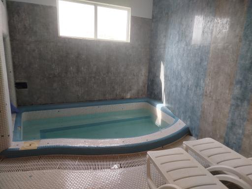 عکس مجتمع گردشگری و آبگرم معدنی آزادی