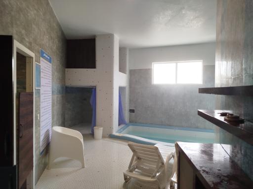 عکس مجتمع گردشگری و آبگرم معدنی آزادی