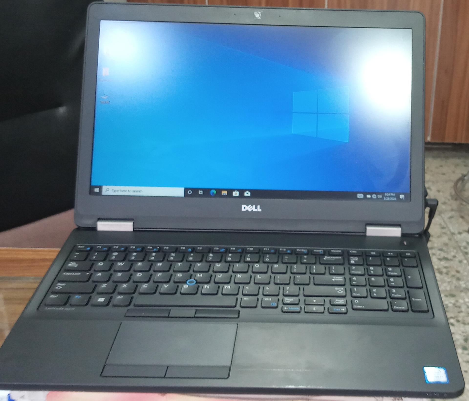 عکس کامپیوتر ابهر رایان