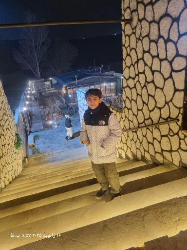 عکس باغ رستوران ریحان