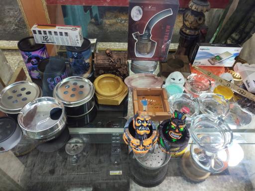 عکس دخانیات پویا