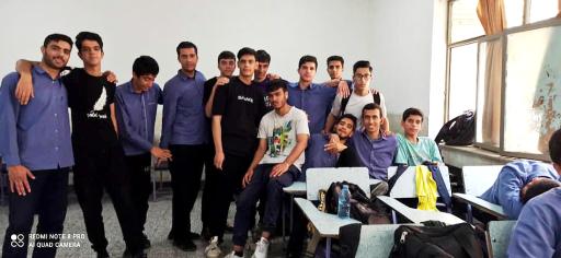 عکس هنرستان فنی حرفه ای انقلاب اسلامی